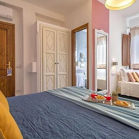 Boutique Sant'andrea & Relais Hotel 3*